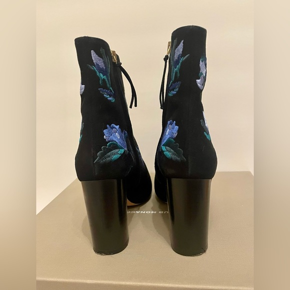 Club Monaco Anisa Bottie - Picture 4 of 6